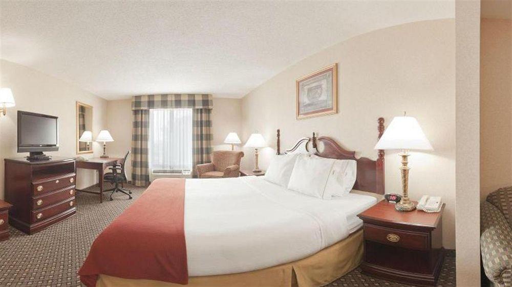 Holiday Inn Express & Suites By Ihg Chambersburg By Ihg Dış mekan fotoğraf