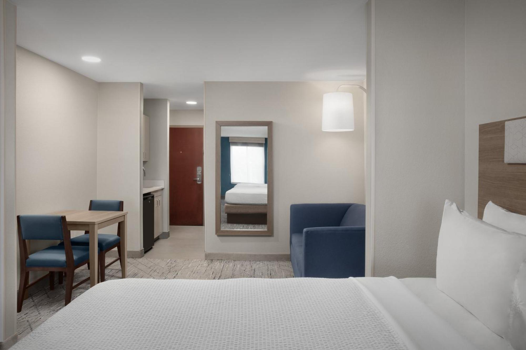 Holiday Inn Express & Suites By Ihg Chambersburg By Ihg Dış mekan fotoğraf