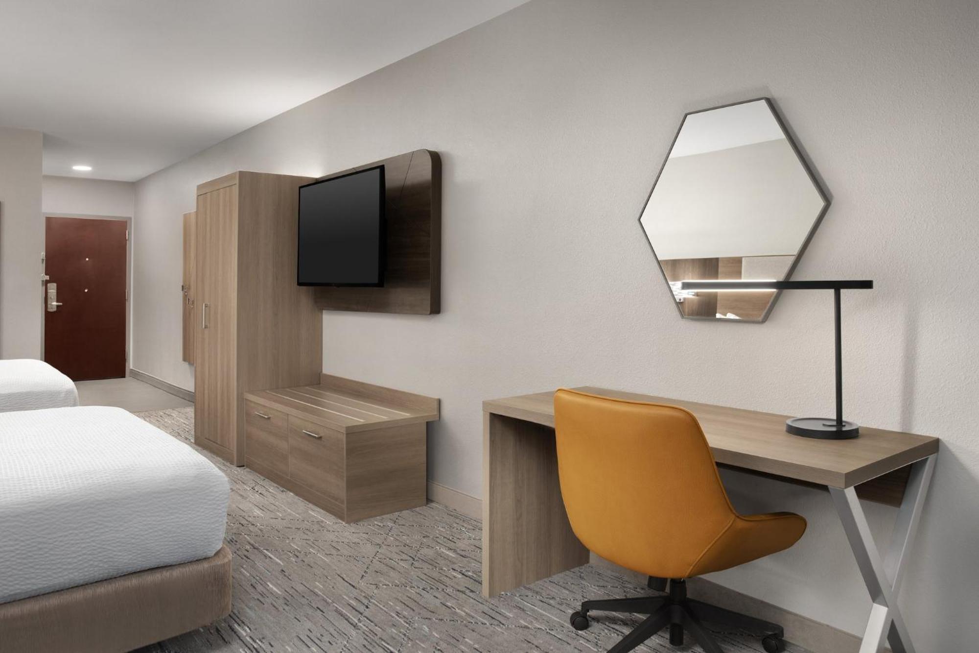 Holiday Inn Express & Suites By Ihg Chambersburg By Ihg Dış mekan fotoğraf