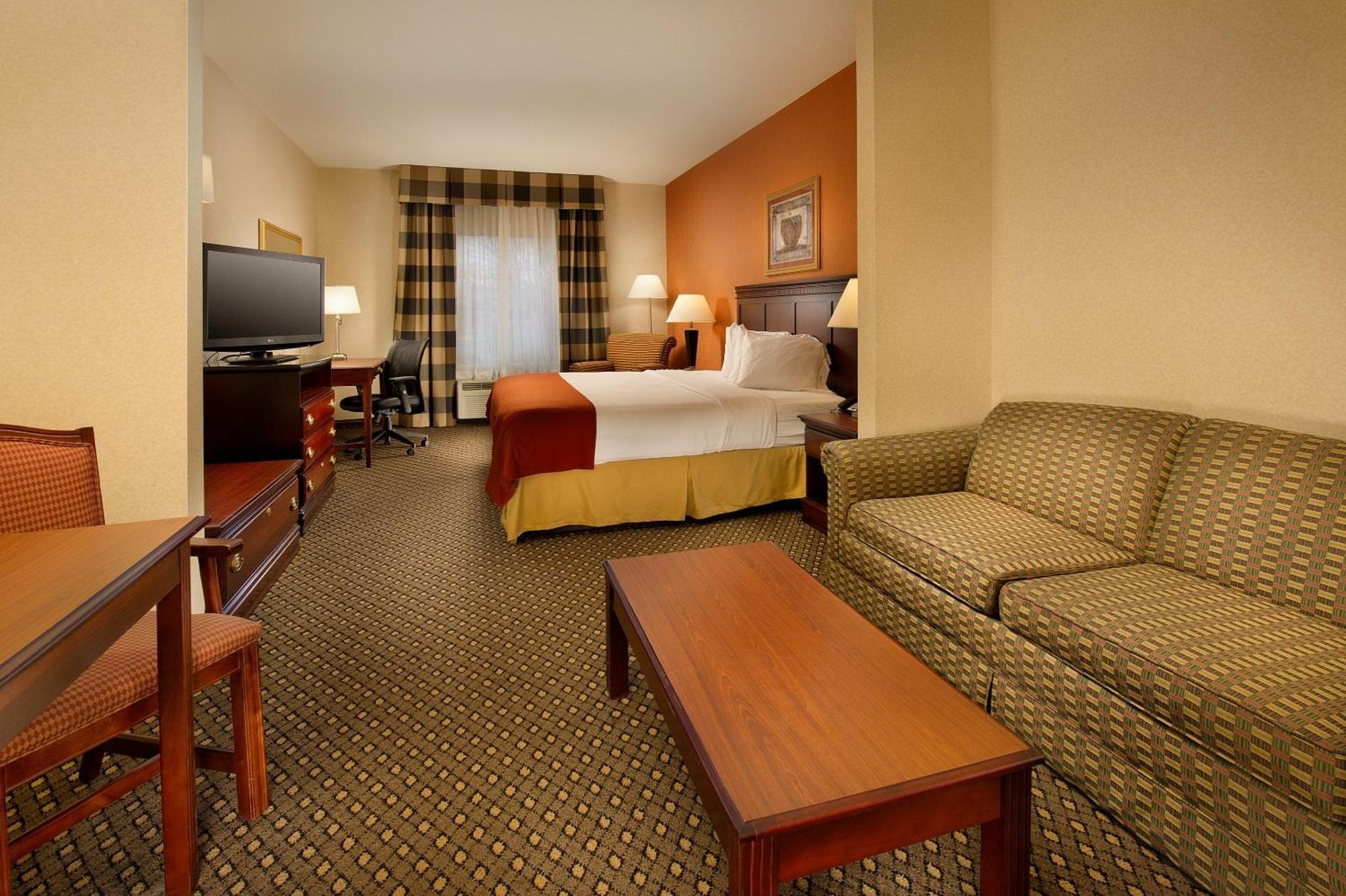 Holiday Inn Express & Suites By Ihg Chambersburg By Ihg Dış mekan fotoğraf